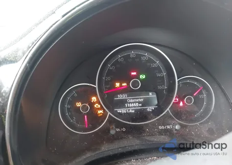 2018 Volkswagen Beetle 2.0T Coast/2.0T S z USA, uszkodzony, nr VIN 3VWFD7AT8JM721520